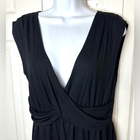 Anthro LEIFNOTES Draper Peplum VNeck Tank Top Blouse Shirt Jersey Knit Black - Picture 4 of 10